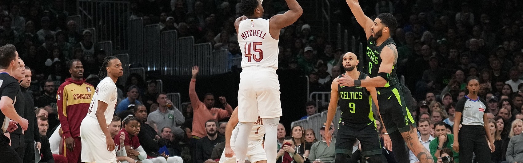 开云官方网-NBA彩经：绿军力擒骑士 湖人难胜尼克斯 马刺轻取火箭