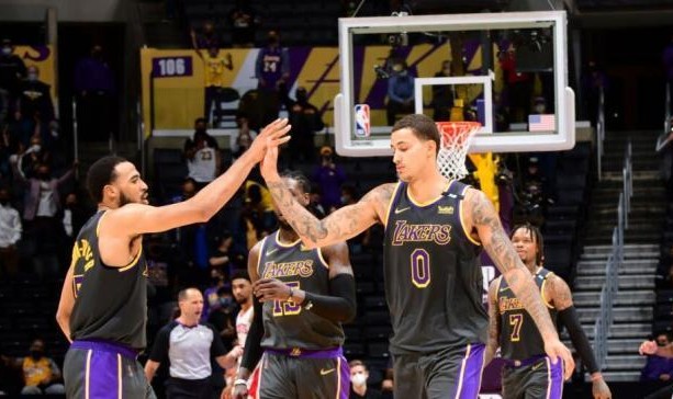 开云中国官网-伤病影响洛城纽约4大劲旅 完全体湖人快艇哪家强？