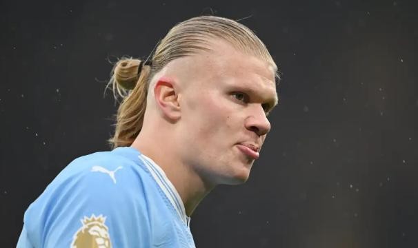 以前是野兽现在是牲口，哈兰德伤后再被劳累掏空？