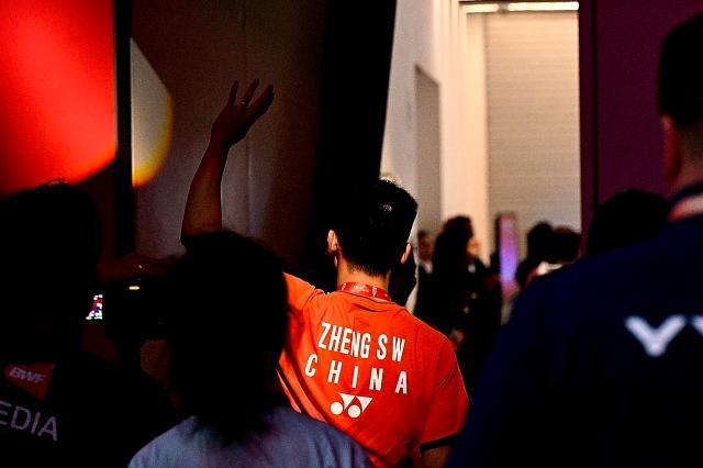 1734271981479061887.jpg (新华全媒+)国羽名将郑思维国际赛场“最后一舞”(9)XxjpseC007188_20241215_PEPFN0A001.jpg