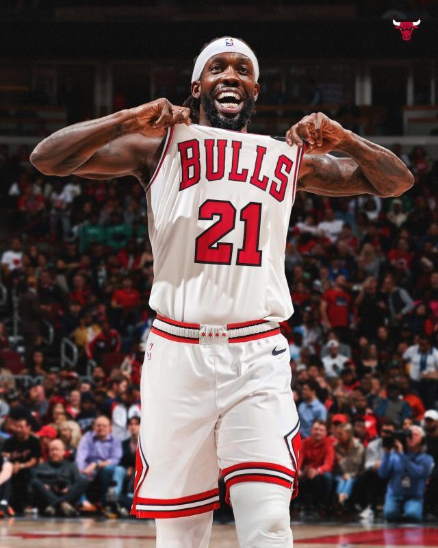 1677073787423099360.jpg 贝弗利.jpg